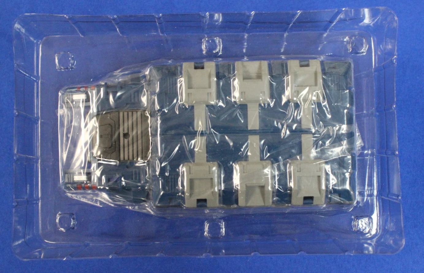 Fansproject Warbot WB002ex Steel Core Trailer + Ruthen Exclusive Figures