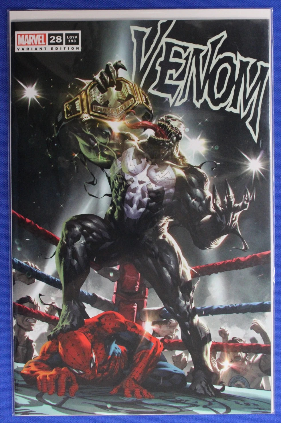Venom #28 Frankie's Kael Ngu Variant & Virgin Variant VF/NM