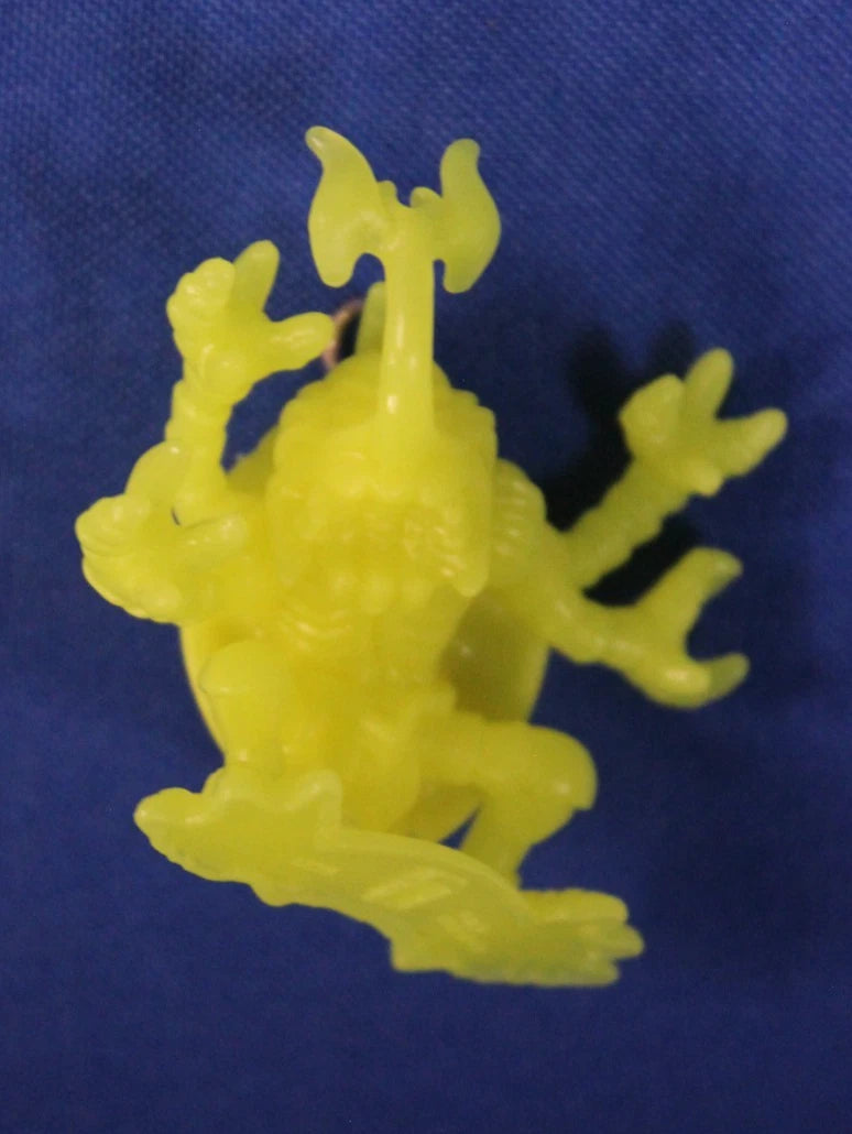 Bandai 1999 Digimon Skateboarding Lillymon + MegaKabuterimon Glow in the Dark
