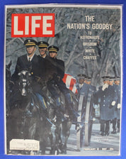 Life Magazine 1961-1972 Lot of 48 GD-VG