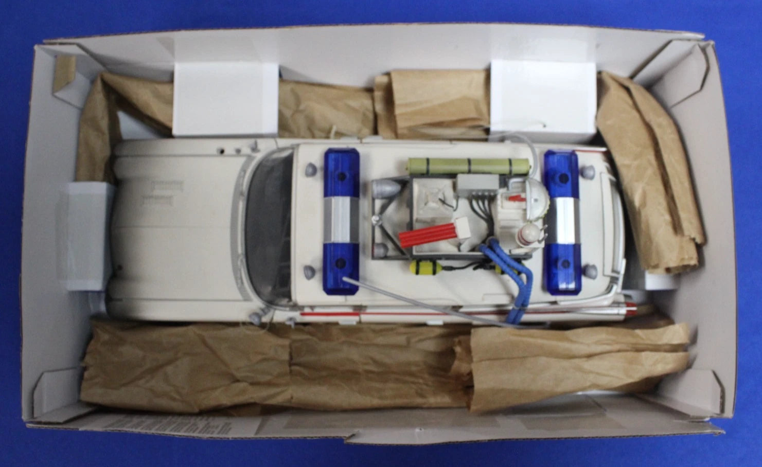 Hasbro 2020 Ghostbusters Plasma Series Ecto-1 Vehicle Complete in Box