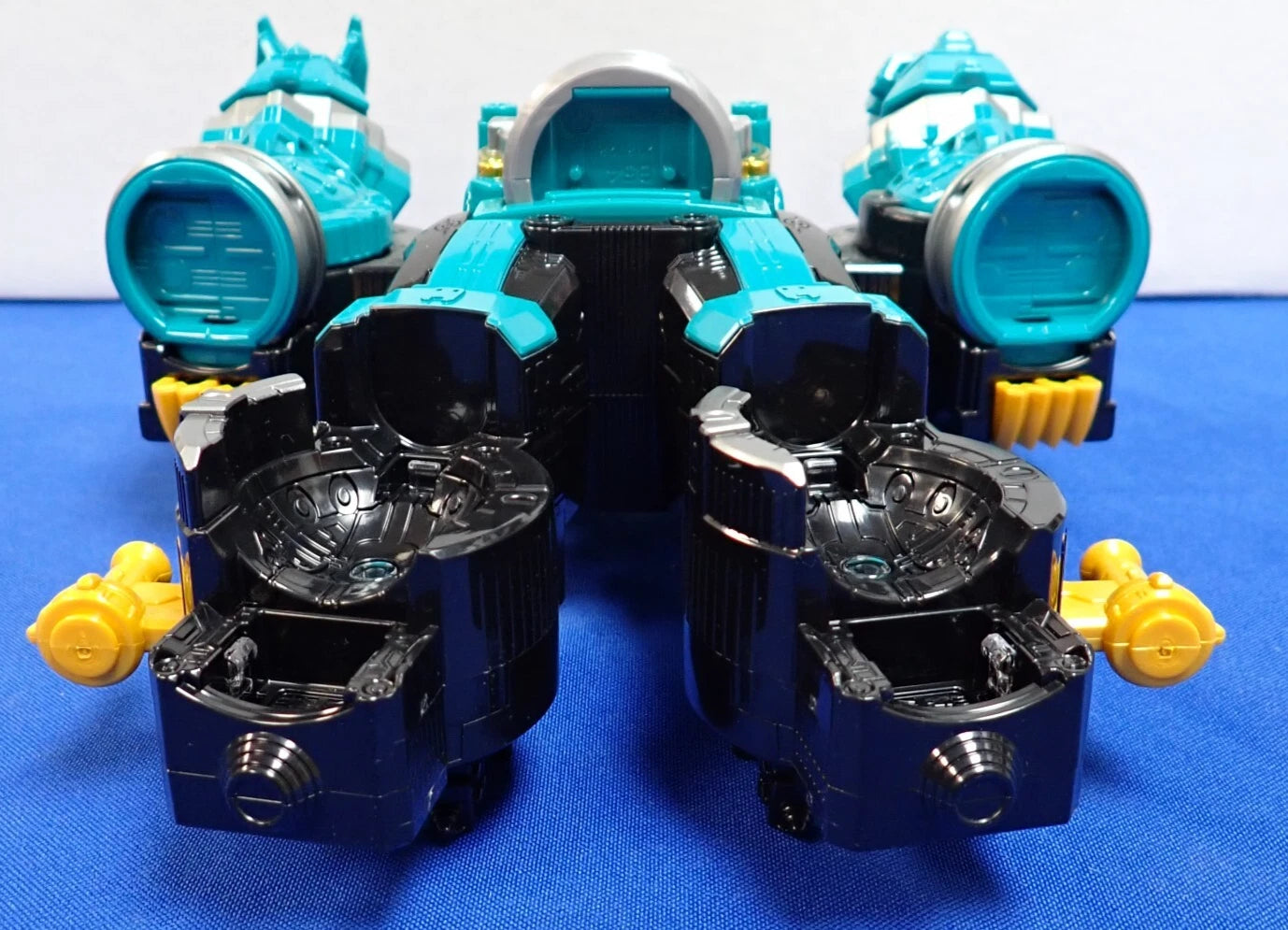 Bandai Power Rangers Cosmic Fury Deluxe Cerberus Voyager Complete Tested