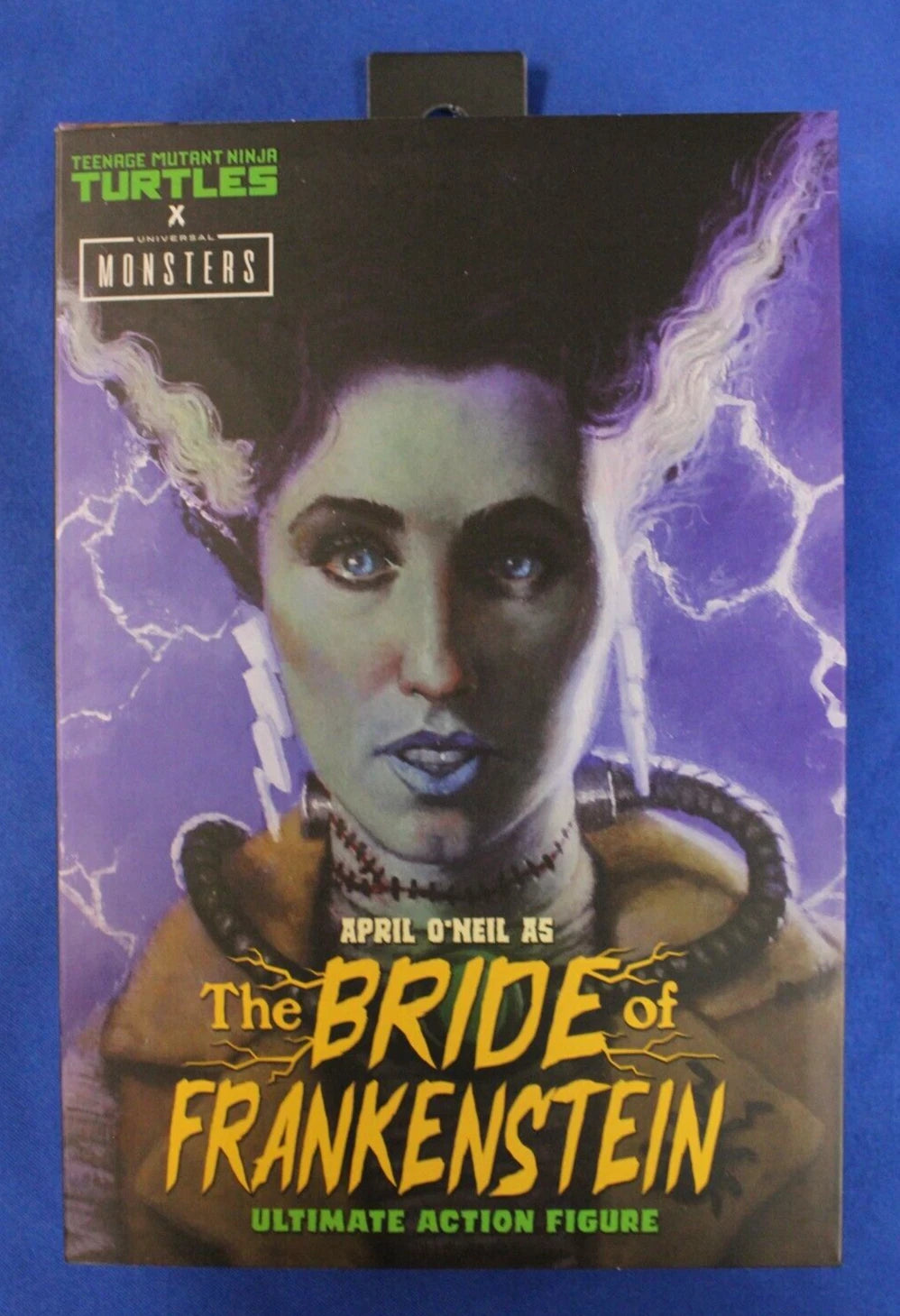 TMNT X Universal Monsters April O'Neil Bride of Frankenstein Signature Edition