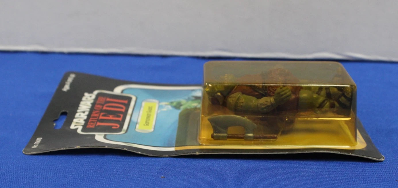 Kenner 1983 Star Wars Return of the Jedi Gamorrean Guard Figure on Card 77 Back