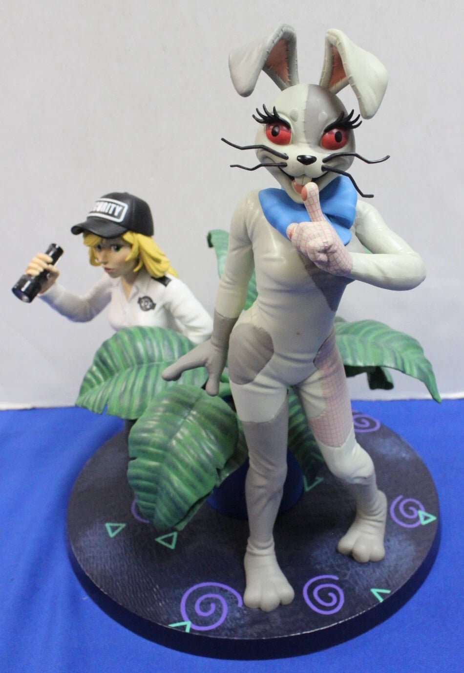 2021 Funko Five Nights At Freddys FNAF Security Breach Vanny & Vanessa Statue