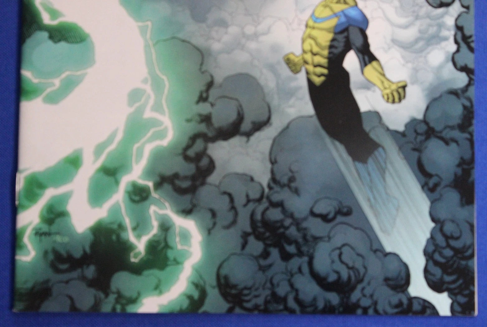 Invincible #81 NM-