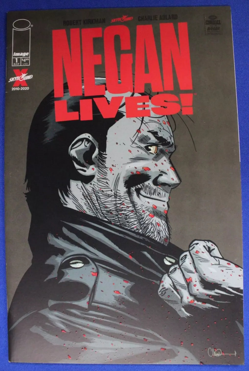 The Walking Dead Lot of 104 VF-VF/NM