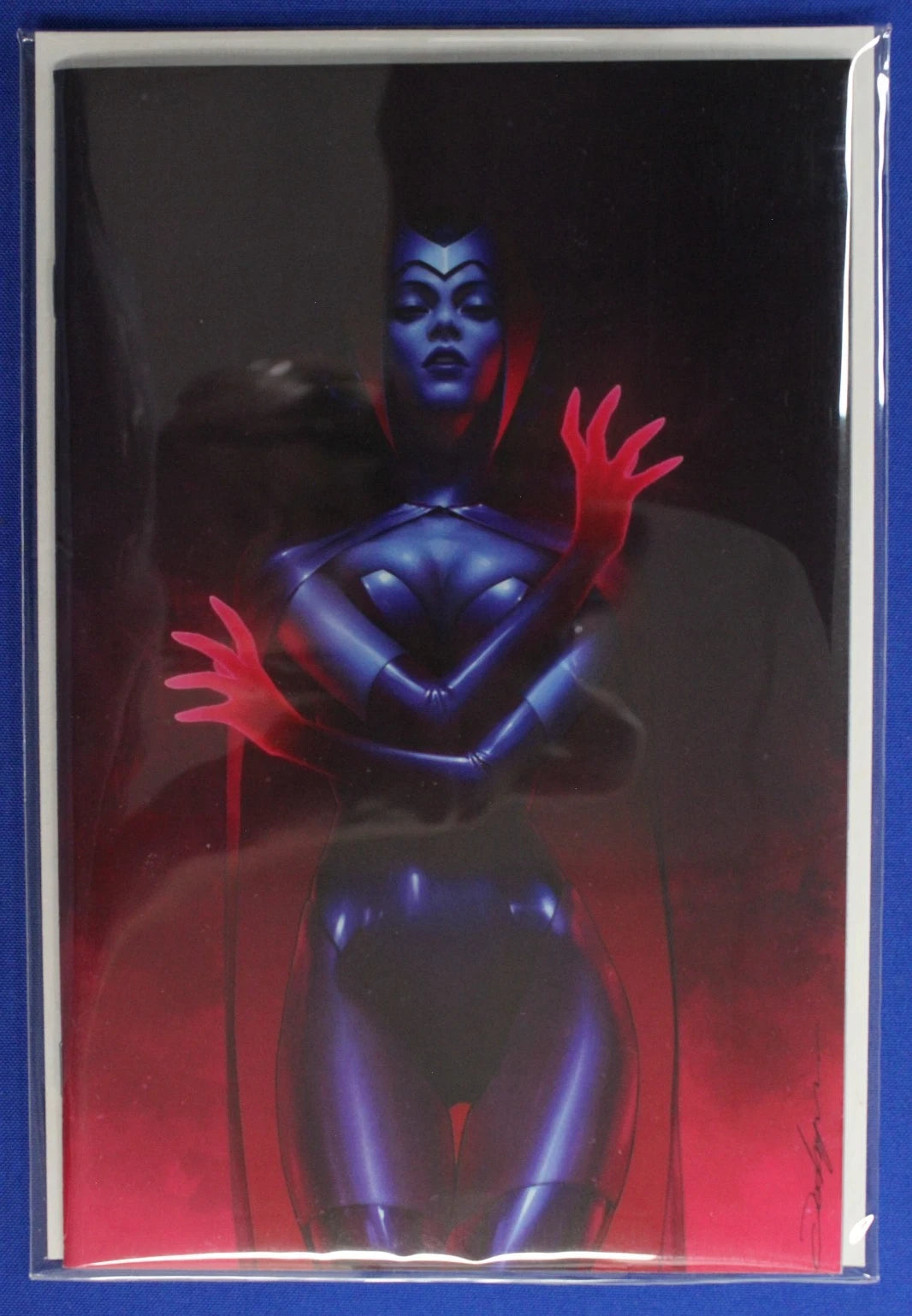 Women of Marvel #1 Golden Apple Jeehyung Lee Variant & Virgin Variant NM