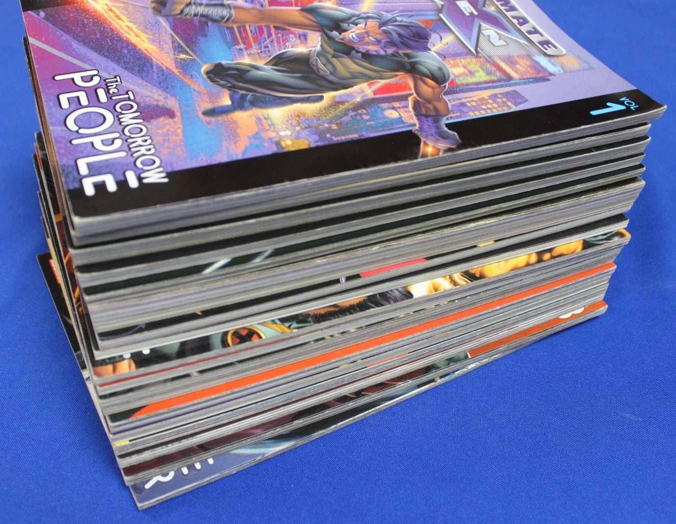Ultimate X-Men TPB Bundle: Vol 1-19 (Pre-Owned)