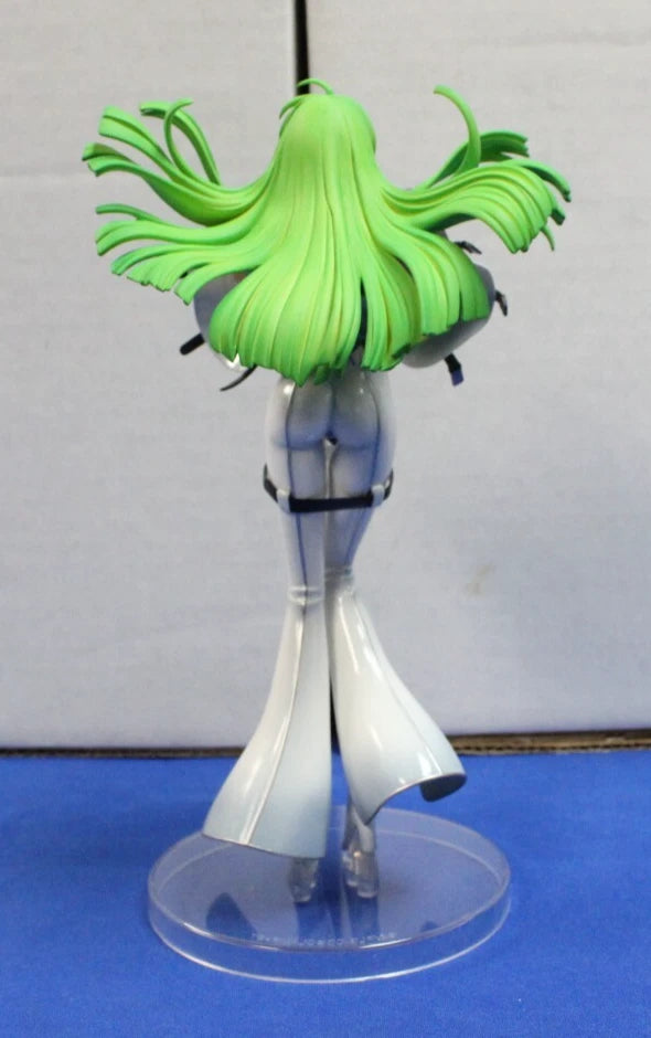 C.C. - Statuette