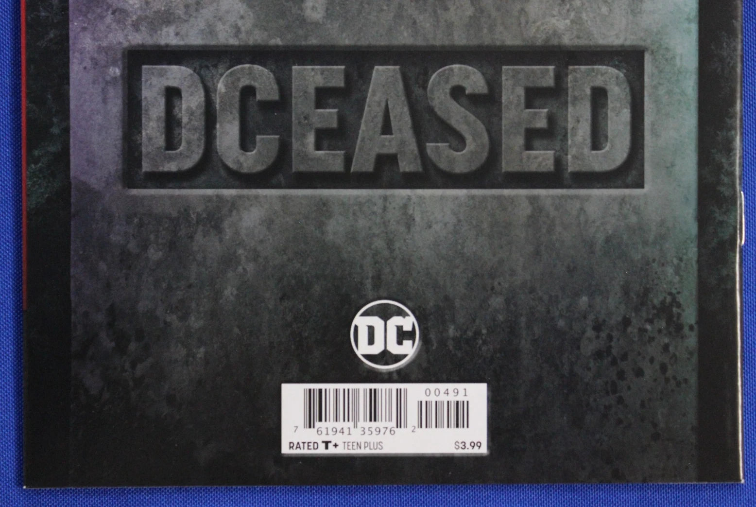 DCeased #4 Forbidden Planet Exclusive SIGNED by Arthur Suydam w/ COA NM-