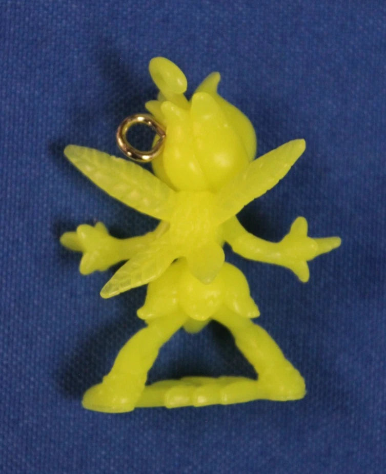 Bandai 1999 Digimon Skateboarding Lillymon + MegaKabuterimon Glow in the Dark