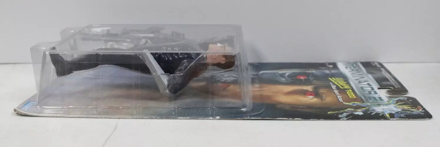 Kenner: 1991 Terminator 2 Figure Lot of 4 Power Arm, Battle Damage, Endoglow, T-1000