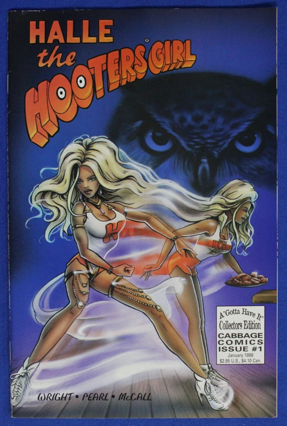 Halle the Hooters Girl #1 VF