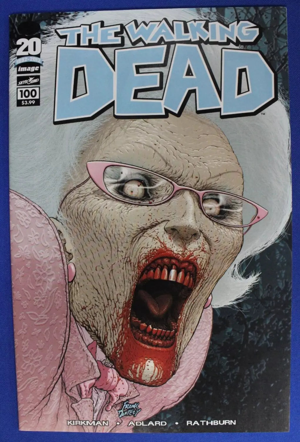 The Walking Dead Lot of 104 VF-VF/NM