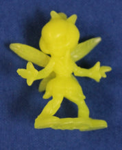 Bandai 1999 Digimon Skateboarding Lillymon + MegaKabuterimon Glow in the Dark