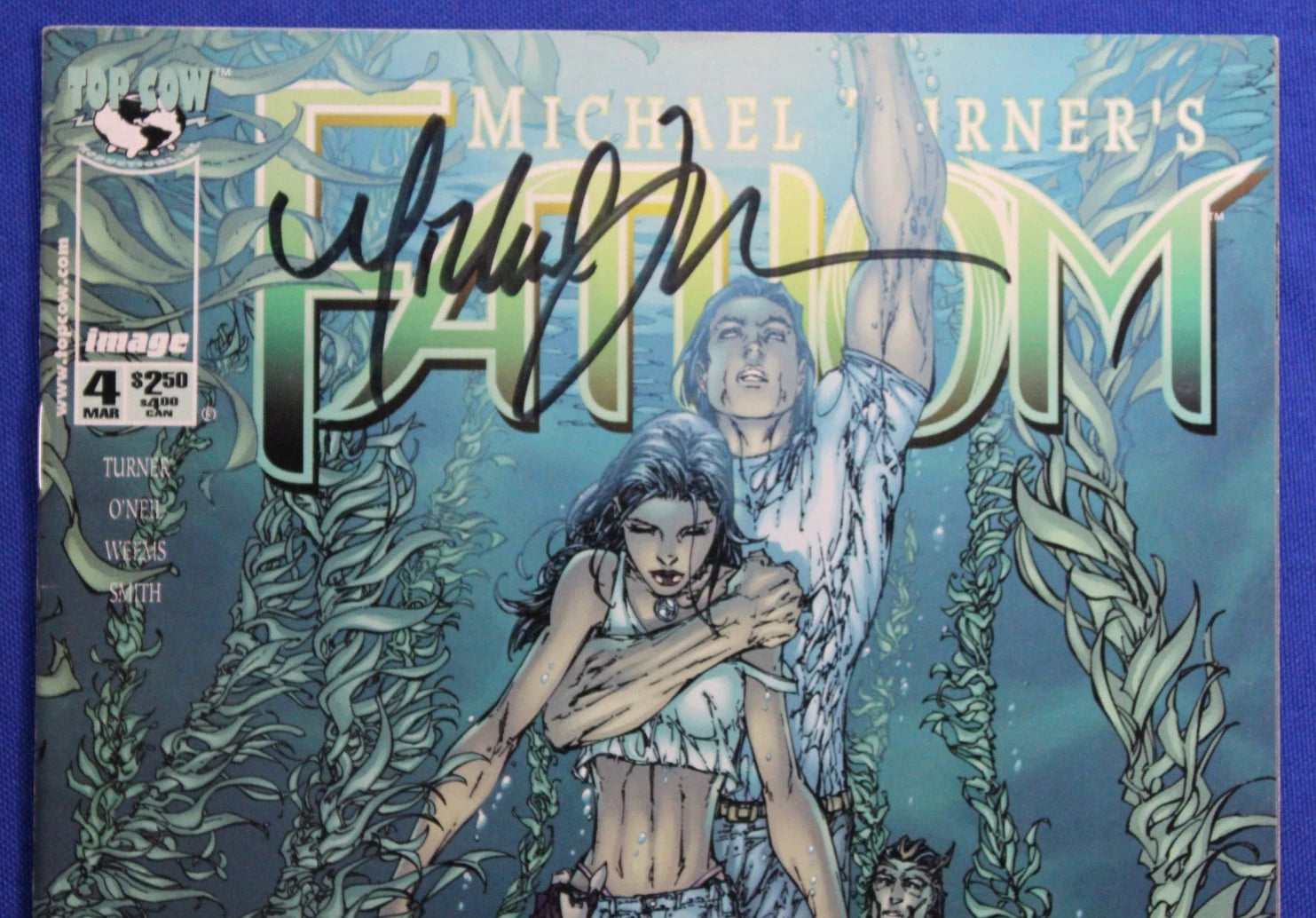 Fathom #4 VF SIGNED by Michael Turner No COA