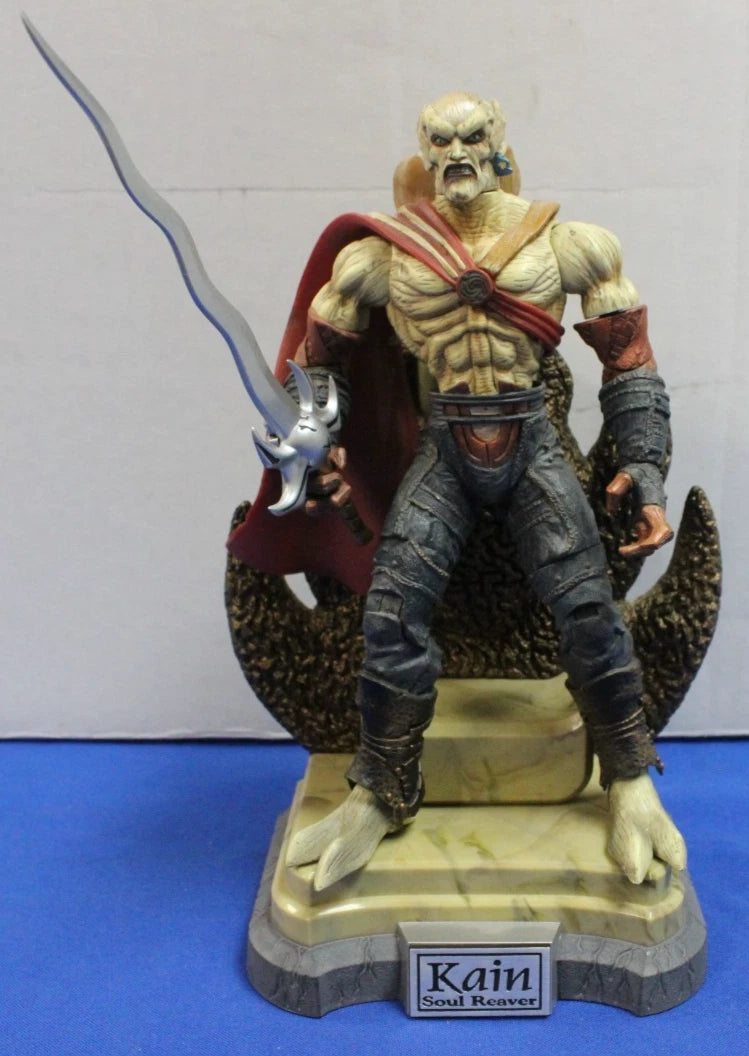 BBI Blue Box Toys 2001 Legacy of Kain Soul Reaver Deluxe Kain Figure Statue RARE