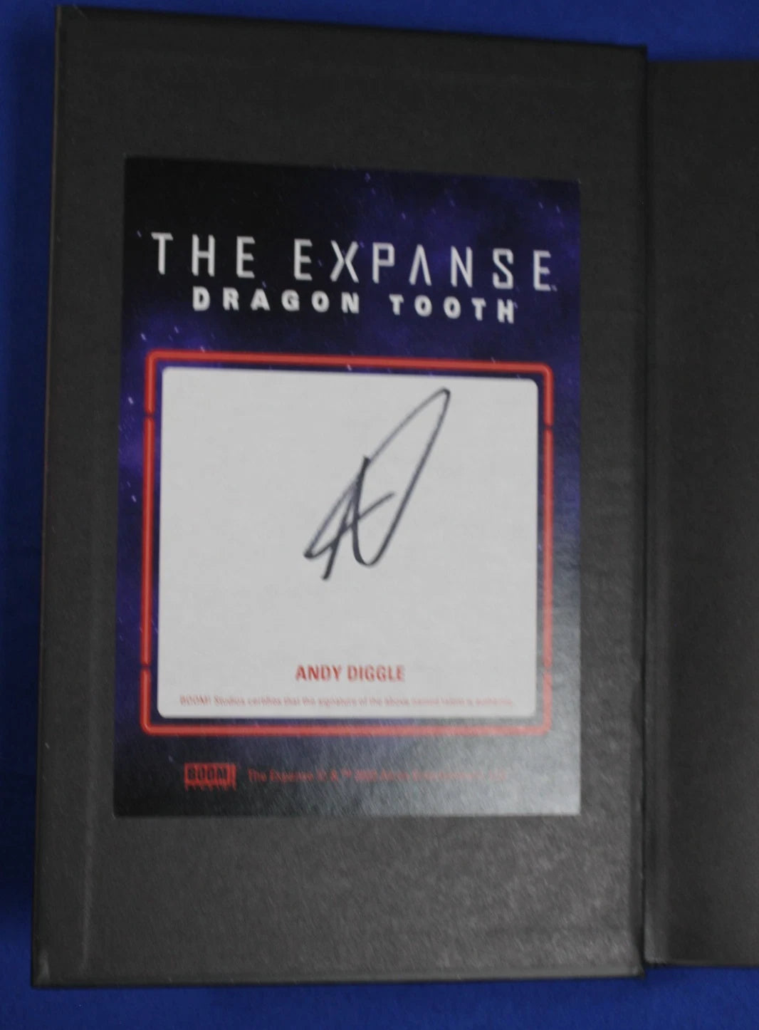 The Expanse Dragon Tooth Kickstarter Exclusive Red Metal Boxed Set + Extras