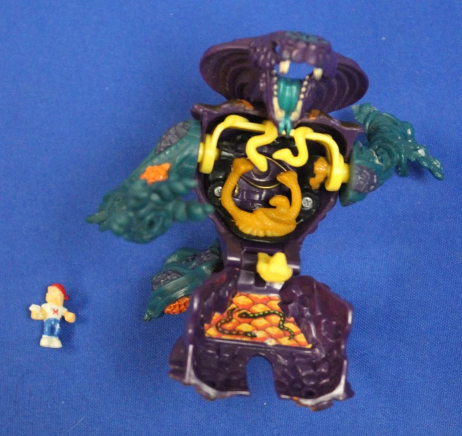 Bluebird 1990s Mighty Max Doom Zone Playset Figure Toy Lot of 13