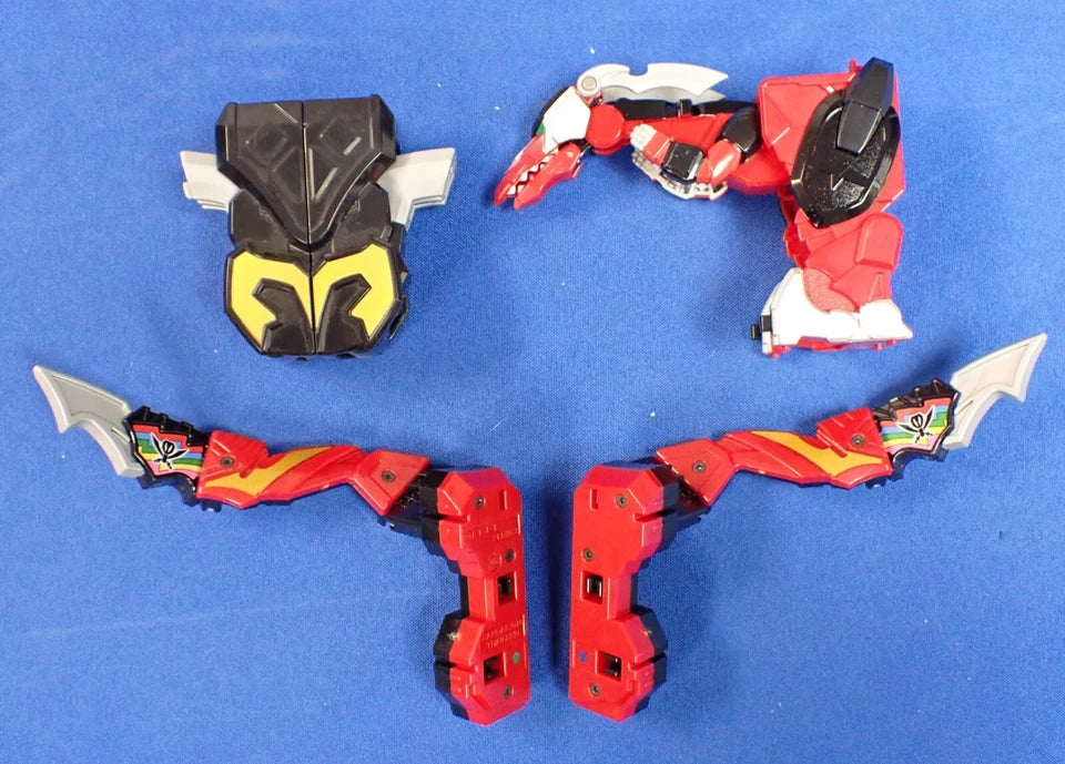Bandai Power Rangers Super Megaforce Gokaiger Deluxe Mystic (Magi)Dragon Zord