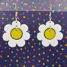 shopping_c1c12766-a54e-4278-8faf-77bb880a19f7.webp