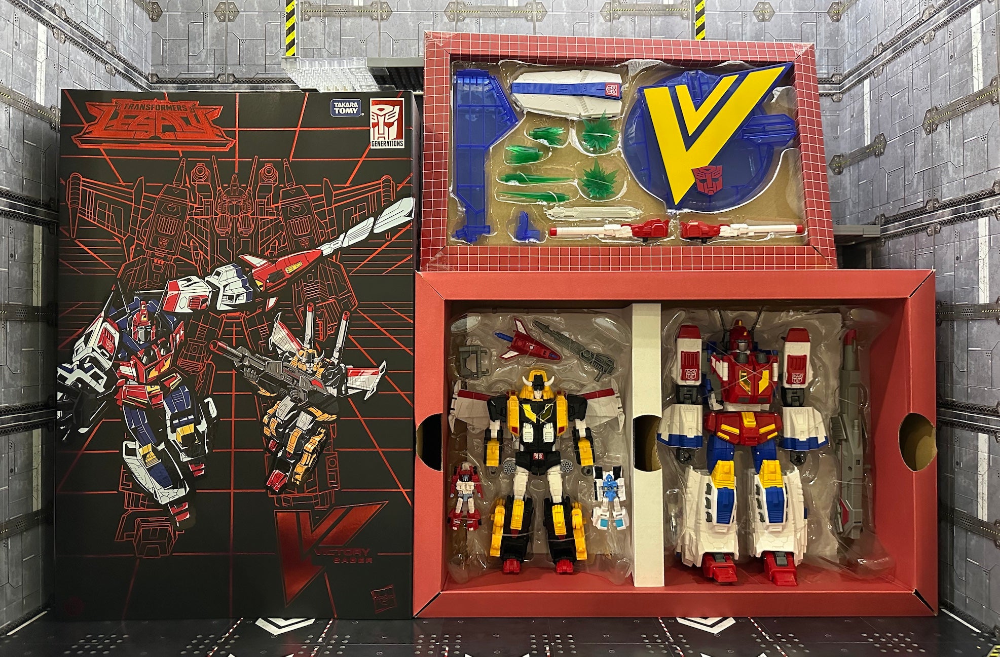 Transformers Legacy [HasLab] - Victory Star Saber (2022)