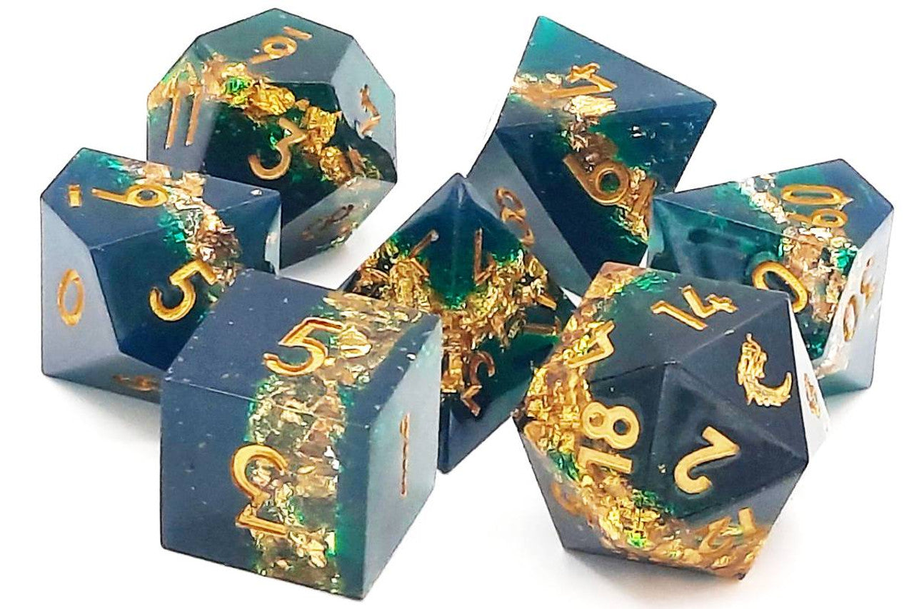 Old School 7 Piece DnD RPG Dice Set: Sharp Edged - Hunter's Mark